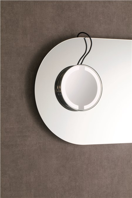 Specchio ingranditore calamitato con illuminazione LED