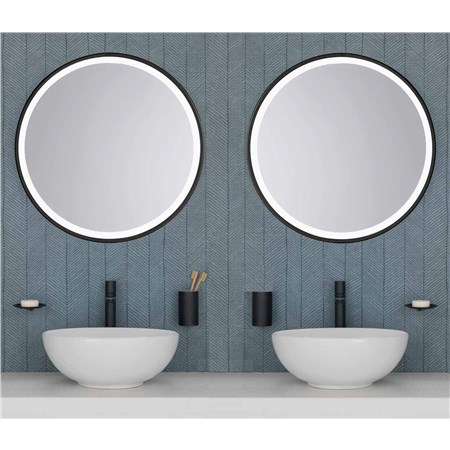 Doppio lavabo nell'arredo bagno di tendenza