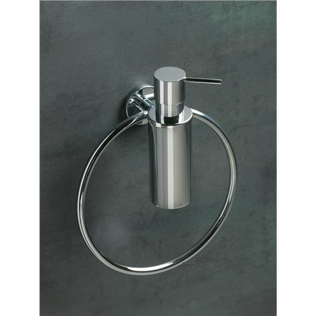 Un mix perfetto accende atmosfere speciali nel bagno Medea