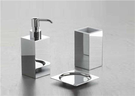 Collezione Urania, accessori bagno per ambienti al top